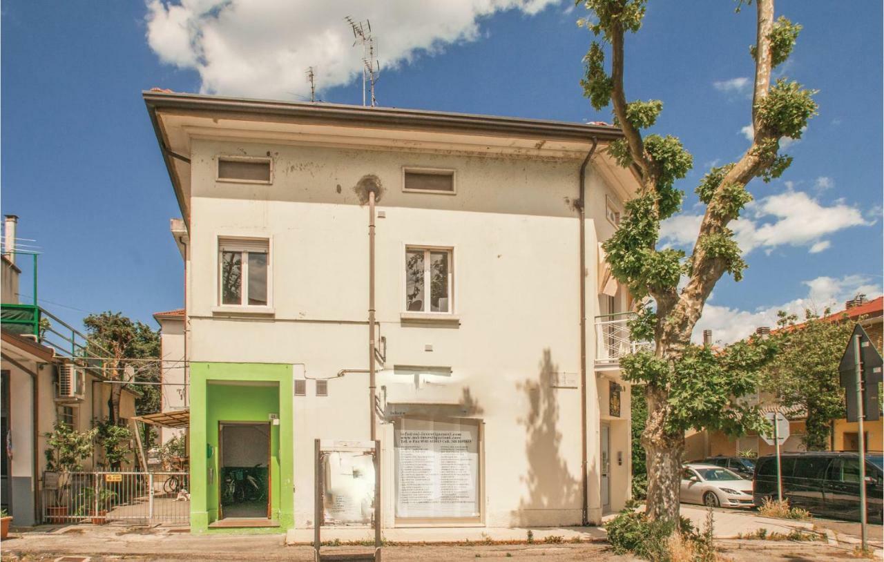 Casa Loris Cattolica Bagian luar foto